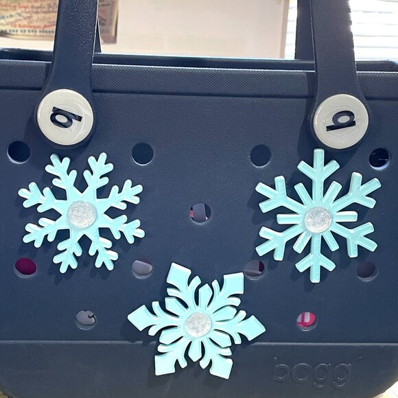 Frosty Snowflake Bogg Charms-Christmas Snowflake Bogg Bits - Picture 1 of 4